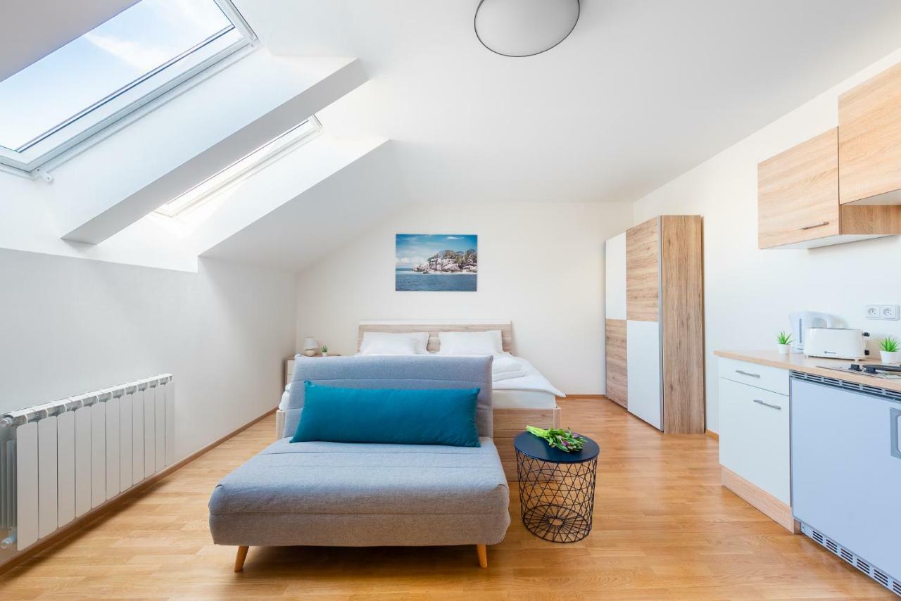 Ferdinand Apartment Praha Exteriér fotografie